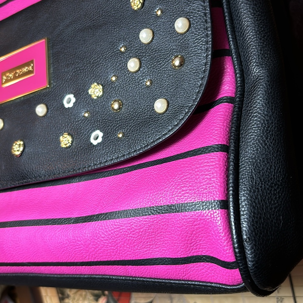 Betsey Johnson Studs and Flowers Black Hot Pink Striped Bag 11.5”Wx10”Hx5.75”D - Picture 17 of 17